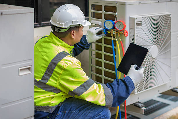 Professional Hvac technician working in Albion, RI